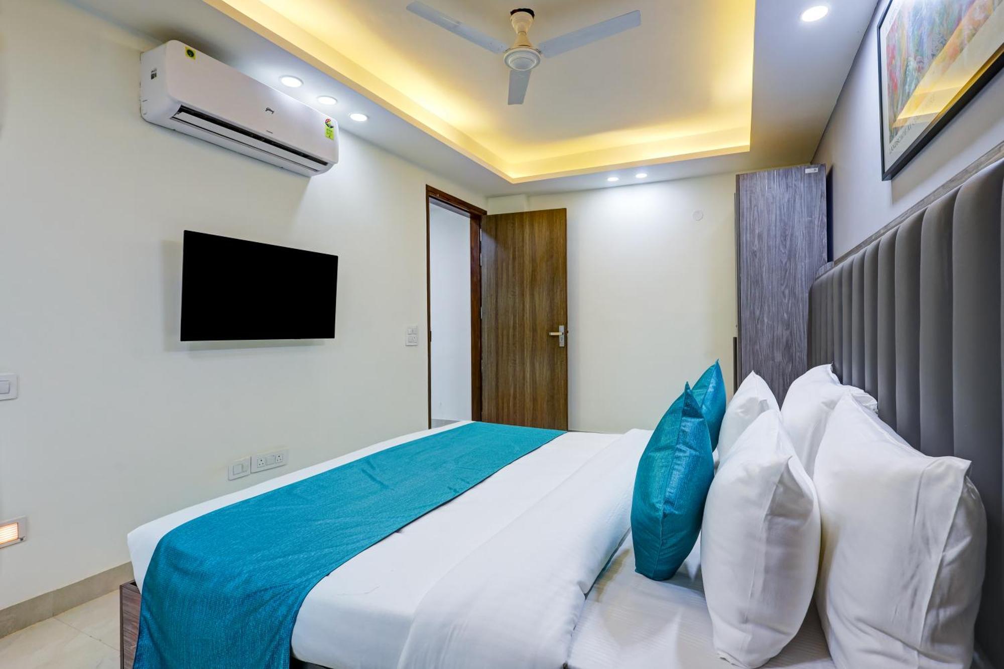 1Bhk Suites Opp Marriott - Huda City Centre Гургаон Экстерьер фото
