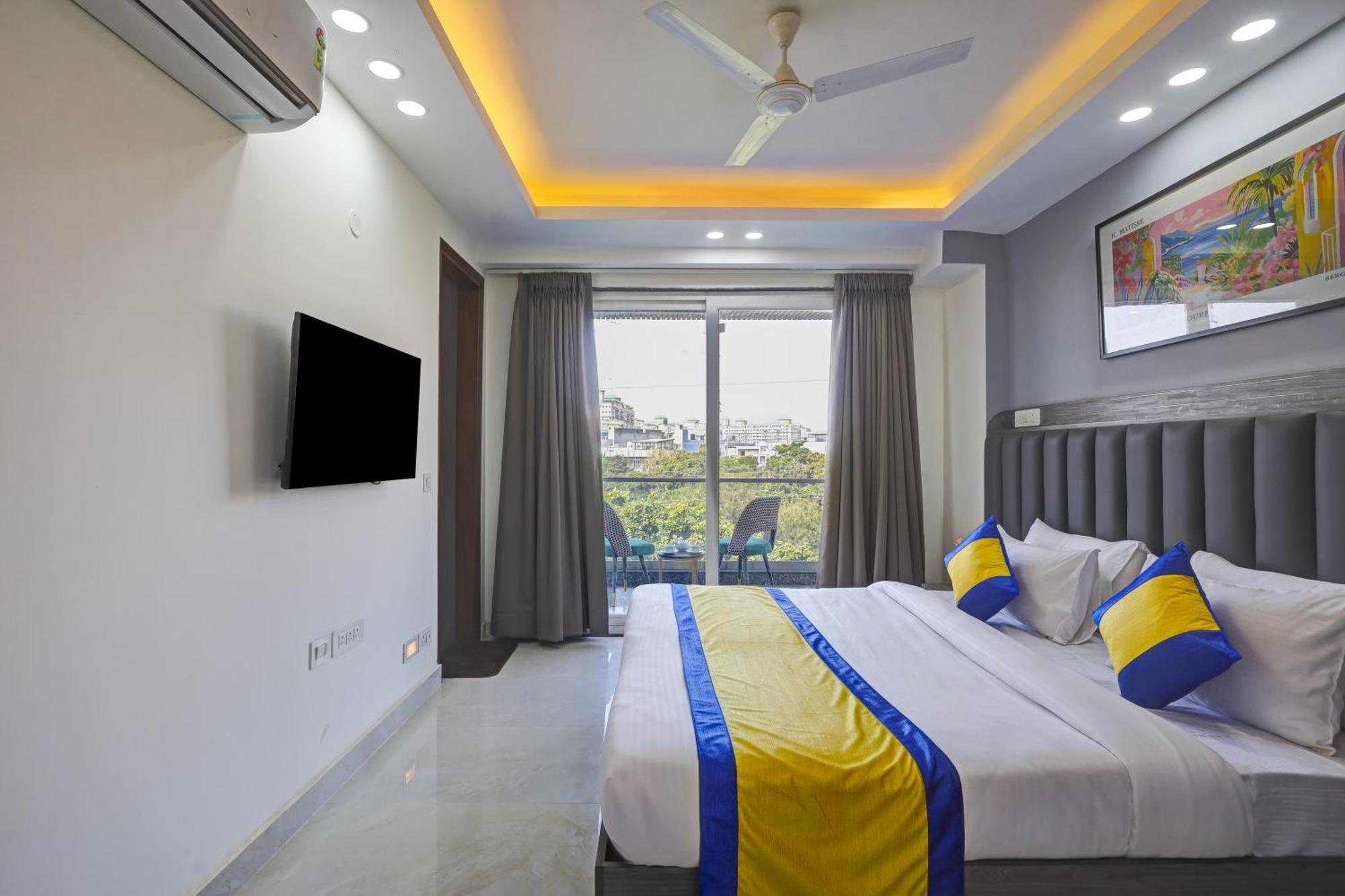 1Bhk Suites Opp Marriott - Huda City Centre Гургаон Экстерьер фото