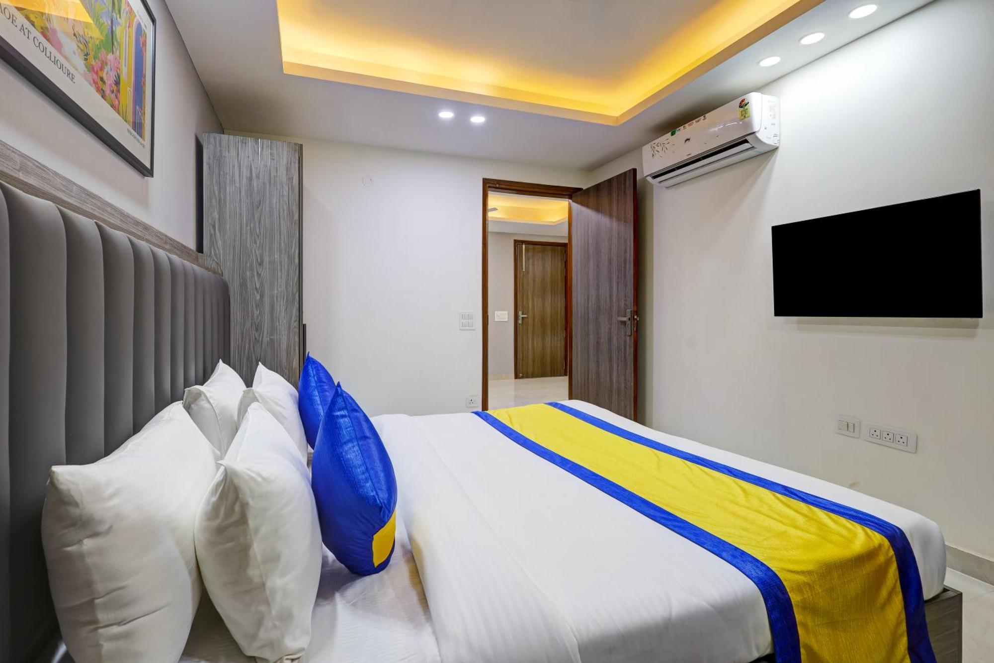 1Bhk Suites Opp Marriott - Huda City Centre Гургаон Экстерьер фото