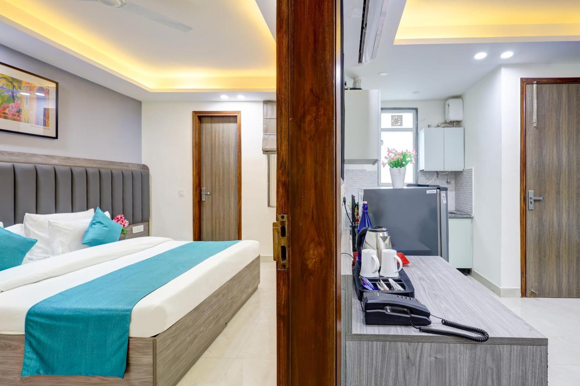 1Bhk Suites Opp Marriott - Huda City Centre Гургаон Экстерьер фото
